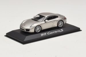 Porsche 911 991 Carrera S Silver Metallic Minichamps 1:43 WAP0200130C Diecast - image 2 of 4