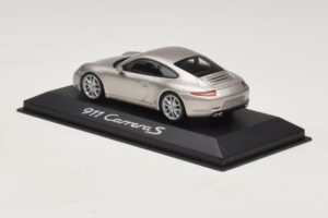 Porsche 911 991 Carrera S Silver Metallic Minichamps 1:43 WAP0200130C Diecast - image 3 of 4