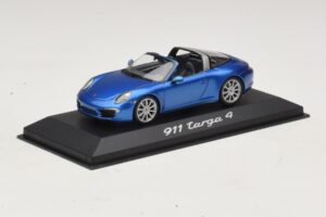 Porsche 911 991 Targa Blue Metallic Minichamps 1:43 WAP0200350E Diecast - image 2 of 4