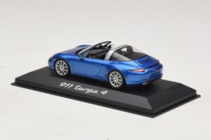 Porsche 911 991 Targa Blue Metallic Minichamps 1:43 WAP0200350E Diecast - image 3 of 4