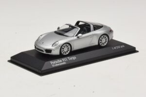 Porsche 911 991 Targa Silver Minichamps 1:43 410062442 Diecast - image 2 of 4