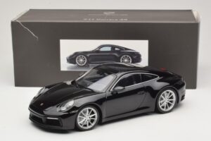 Porsche 911 992 Carrera 4S Black Minichamps 1:18 WAP0211120R992 Diecast - image 6 of 6