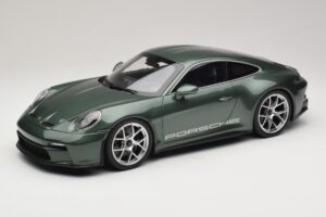 Porsche 911 992 S/T Malachite Green Metallic Norev 1:12 127552 Diecast