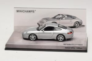 Porsche 911 996 Carrera 40th Anniversary Silver Minichamps 1:43 436061070 Diecast
