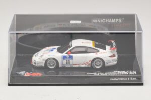 Porsche 911 997 GT3 RS #11 24 Hours Nurburgring 2010 Minichamps 1:43 437106711 Diecast - image 5 of 5