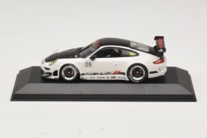 Porsche 911 997 GT3 RSR #9 Presentation 2009 Minichamps 1:43 400096909 Diecast