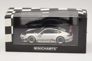 Porsche 911 997 GT3 RSR #9 Presentation 2009 Minichamps 1:43 400096909 Diecast - image 4 of 4