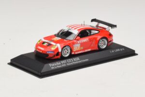 Porsche 911 997 GT3 RSR GT2 #97 M. Holzer / R. Westbrook 24 Hours of Le Mans 2010 Minichamps 1:43 410106997 Diecast - image 2 of 4