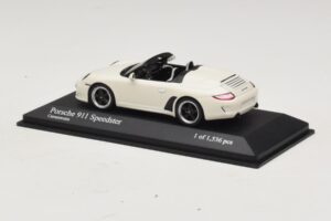 Porsche 911 997 Speedster White Minichamps 1:43 400069531 Diecast - image 3 of 4