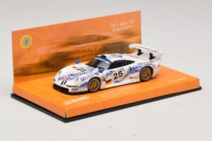 Porsche 911 GT1 #25 B. Wollek / T. Boutsen / H-J. Stuck 24 Hours of Le Mans 1996 Minichamps 1:43 403966625 Diecast - image 2 of 5