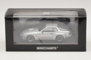 Porsche 924 Carrera GT Silver Minichamps 1:43 400066121 Diecast - image 4 of 4