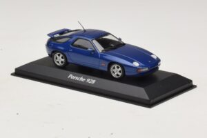 Porsche 928 Blue Metallic Maxichamps 1:43 940068101 Diecast - image 3 of 4
