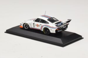 Porsche 935/76 Martini Racing #1 R. Stommelen / M. Schurti ADAC 1000km Nurburgring 1976 Minichamps 1:43 400766301 Diecast - image 3 of 4