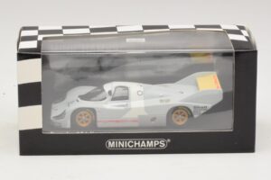 Porsche 956K Test Paul Ricard 1982 Minichamps 1:43 400826700 Diecast - image 4 of 4