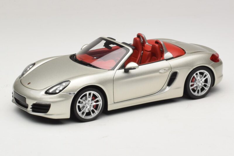 Porsche Boxster S 987 Grey Metallic Minichamps 1:18 Porsche Boxster S 987 Grey Metallic Minichamps 1:18 110062030 Diecast