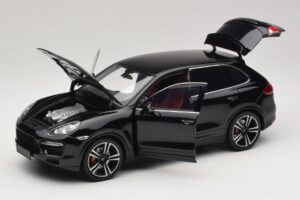 Porsche Cayenne Turbo S 92A Black Metallic Minichamps 1:18 110062100 Diecast - image 2 of 8