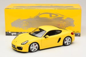 Porsche Cayman 981 Yellow Minichamps 1:18 110062220 Diecast - image 8 of 8