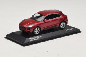 Porsche Macan 95B Red Metallic Minichamps 1:43 410062600 Diecast - image 2 of 4