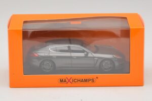 Porsche Panamera 970 Turbo Grey Metallic Maxichamps 1:43 940062371 Diecast - image 4 of 4