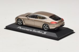 Porsche Panamera 970 Turbo S Bronze Metallic Minichamps 1:43 WAP0200600E Diecast - image 3 of 4