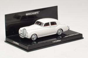 Rolls-Royce Silver Cloud II White Minichamps 1:43 436134900 Diecast - image 2 of 4