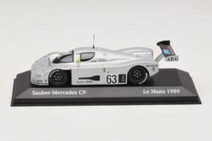 Sauber Mercedes C9 #63 J. Mass / M. Reuter / S. Dickens Winners 24 Hours of Le Mans 1989 Minichamps 1:43 B66041033 Diecast