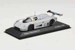 Sauber Mercedes C9 #63 J. Mass / M. Reuter / S. Dickens Winners 24 Hours of Le Mans 1989 Minichamps 1:43 B66041033 Diecast - image 2 of 5