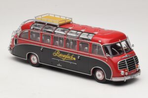 Setra S8 Reisegluck Minichamps 1:43 439030089 Diecast - image 4 of 6