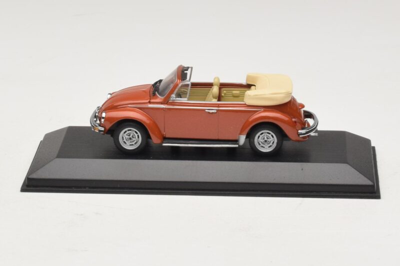 Volkswagen 1200 Cabriolet Hebmuller Red Minichamps 1:43 Volkswagen 1200 Cabriolet Hebmuller Red Minichamps 1:43 430052032 Diecast