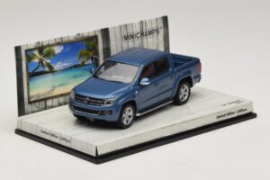 Volkswagen Amarok Blue Metallic Minichamps 1:43 436058362 Diecast - image 2 of 5