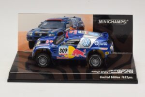 Volkswagen Race Touareg Red Bull #307 B. Saby / M. Perin Dakar Rally 2005 Minichamps 1:43 436055307 Diecast