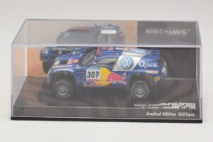 Volkswagen Race Touareg Red Bull #307 B. Saby / M. Perin Dakar Rally 2005 Minichamps 1:43 436055307 Diecast - image 4 of 5