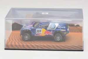 Volkswagen Race Touareg Red Bull #307 Dealer Edition 2005 Minichamps 1:43 7LO099400PD307 Diecast - image 4 of 5
