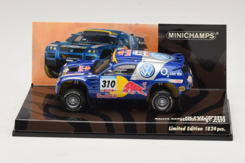 Volkswagen Race Touareg Red Bull #310 J. Kleinschmidt / F. Pons Dakar Rally 2005 Minichamps 1:43 Volkswagen Race Touareg Red Bull #310 J. Kleinschmidt / F. Pons Dakar Rally 2005 Minichamps 1:43 436055310 Diecast