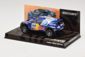 Volkswagen Race Touareg Red Bull #310 J. Kleinschmidt / F. Pons Dakar Rally 2005 Minichamps 1:43 436055310 Diecast - image 3 of 5