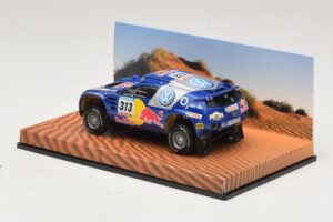 Volkswagen Race Touareg Red Bull #313 Dealer Edition 2005 Minichamps 1:43 7LO099400PD313 Diecast - image 3 of 5