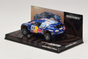 Volkswagen Race Touareg Red Bull #313 J. Kankkunen / J. Repo Dakar Rally 2005 Minichamps 1:43 436055313 Diecast - image 3 of 5