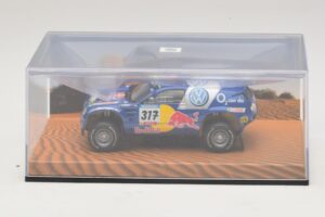 Volkswagen Race Touareg Red Bull #317 Dealer Edition 2005 Minichamps 1:43 7LO099400PD317 Diecast - image 4 of 5
