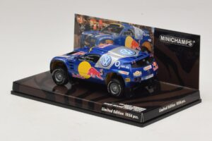 Volkswagen Race Touareg Red Bull Presentation Essen Motor Show 2004 Minichamps 1:43 436045300 Diecast - image 3 of 5