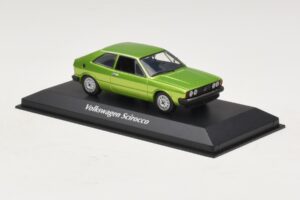 Volkswagen Scirocco Mk1 Green Metallic Maxichamps 1:43 940050420 Diecast - image 3 of 4