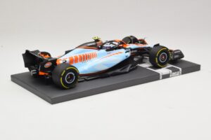 Williams Racing FW45 #2 L. Sargeant Singapore GP 2023 Minichamps 1:18 117231602 Diecast - image 2 of 7