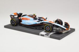 Williams Racing FW45 #2 L. Sargeant Singapore GP 2023 Minichamps 1:18 117231602 Diecast - image 4 of 7