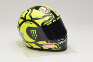 AGV Helmet V. Rossi MotoGP Valencia Test 2009 Minichamps 1:2 327100066 Diecast - image 5 of 7