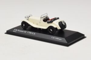 Alfa Romeo 6C 1750 G.S. White Minichamps 1:43 400120430 Diecast - image 3 of 5
