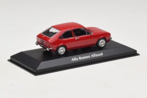 Alfa Romeo Alfasud Red Maxichamps 1:43 940120100 Diecast - image 2 of 5