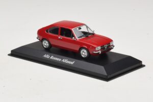 Alfa Romeo Alfasud Red Maxichamps 1:43 940120100 Diecast - image 3 of 5