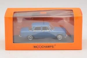 Alfa Romeo Giulia 1600 Blue Maxichamps 1:43 940120900 Diecast - image 5 of 5