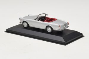 Alfa Romeo Spider 916 3.2 V6 24V Silver Minichamps 1:43 400120330 Diecast - image 3 of 5