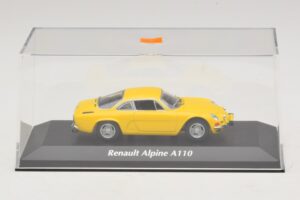 Alpine A110 Yellow Maxichamps 1:43 940113601 Diecast - image 4 of 5