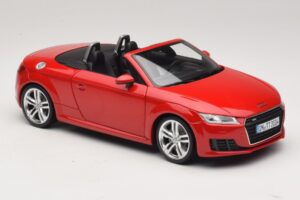 Audi TT 8J Roadster Tango Red Minichamps 1:18 5011400525 Diecast - image 6 of 8
